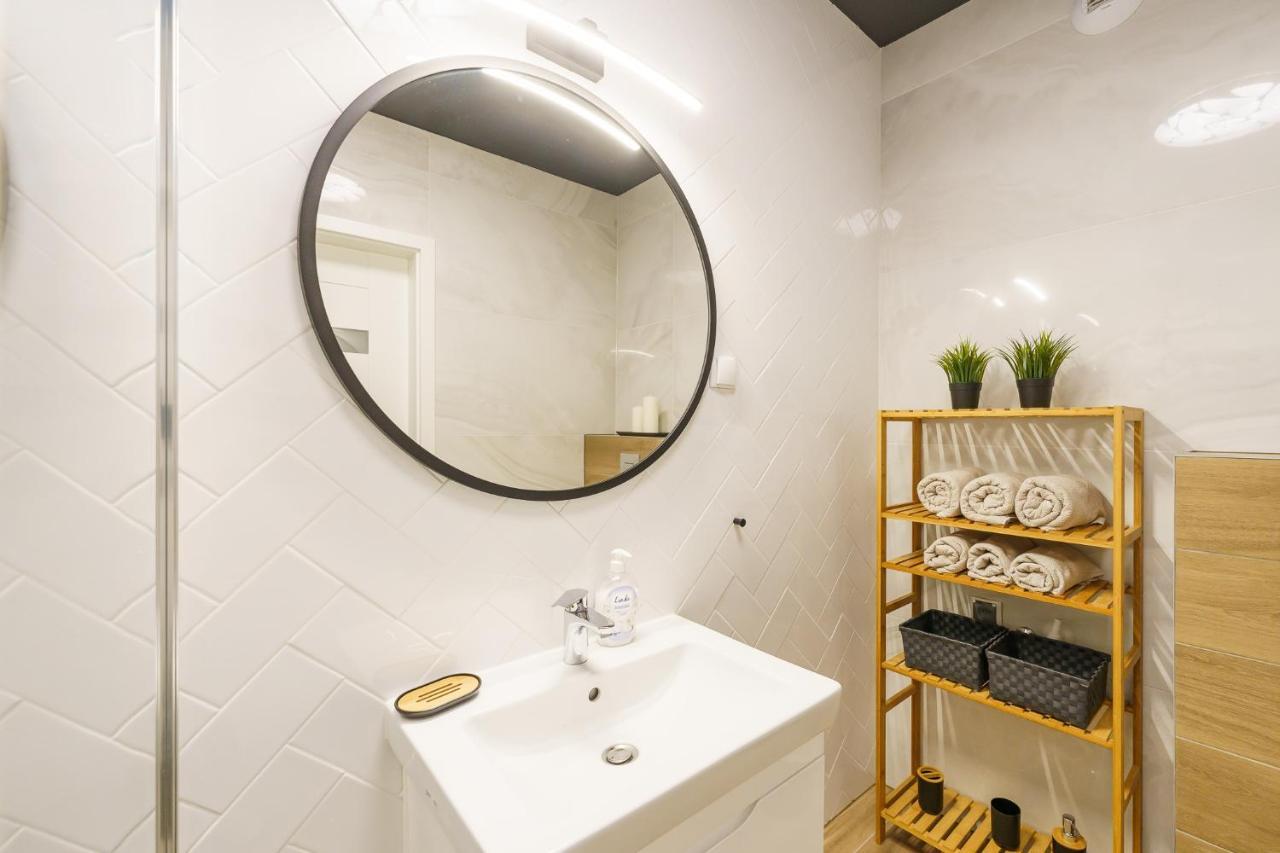 Apartament Brisadelmar Z Bezplatnym Parkingiem โควอบเซก ภายนอก รูปภาพ